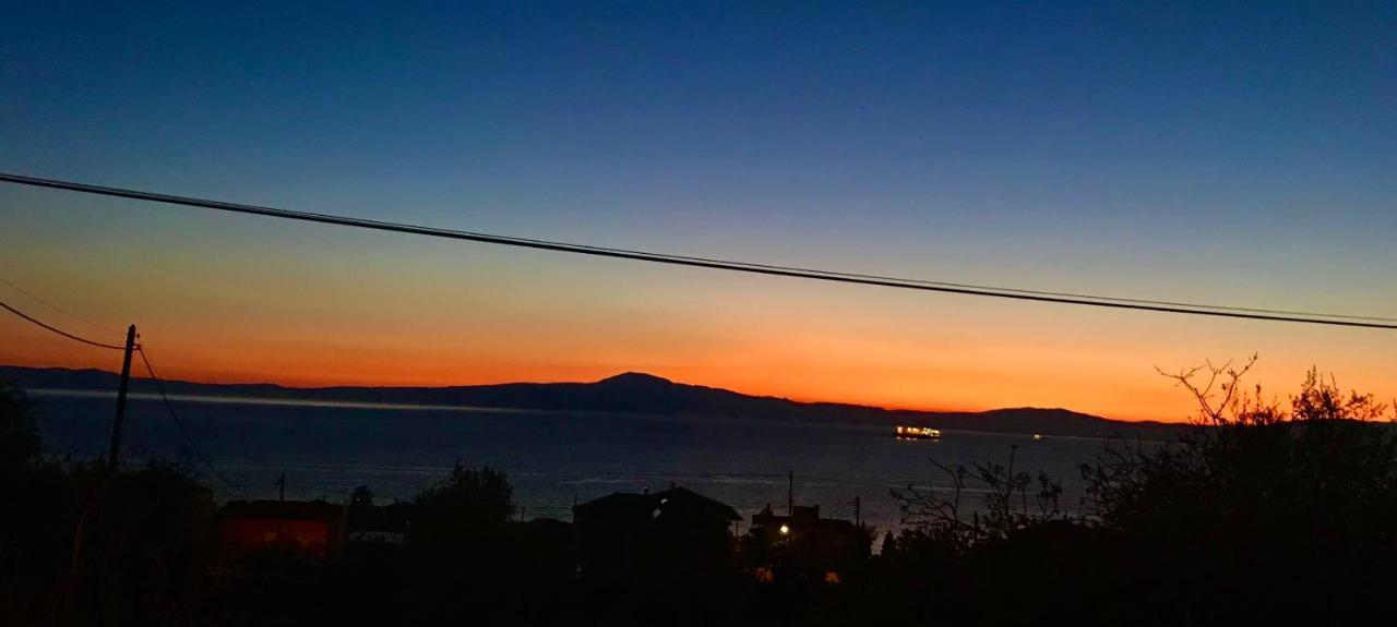 Apartament Mountain & Sea Kalamata Zewnętrze zdjęcie